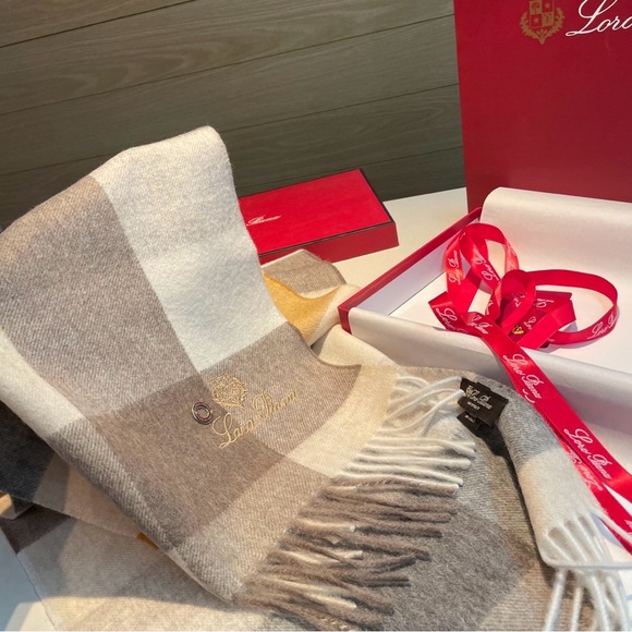 Loro Piana Beige and Brown Checkered Scarf - Picture 2 of 7
